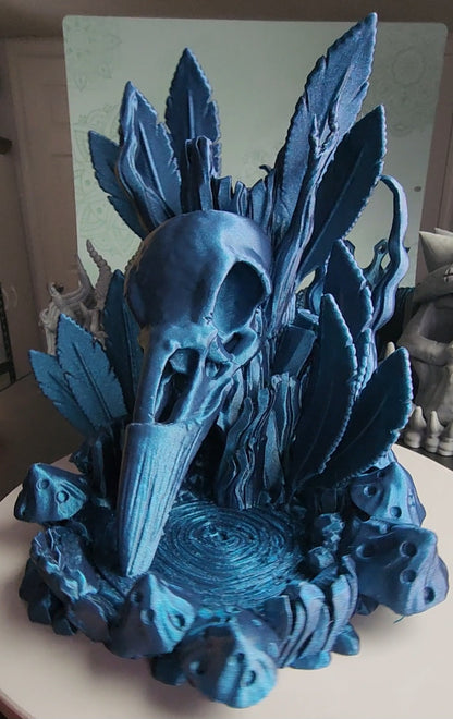 Raven Skull Dice Tower